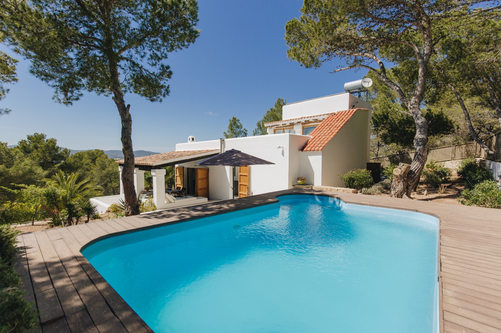 Resa estates finca tourist license sale ibiza house pool 3.jpg